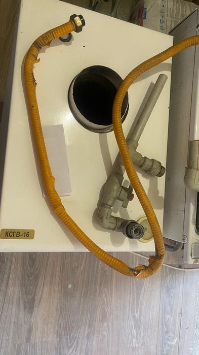 Продам напольную газовую печь