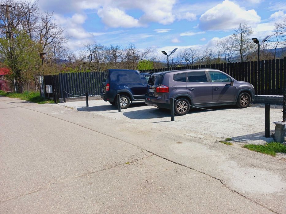 Cazare, închiriere camere in Calimanesti-Caciulata,400 de centru oras