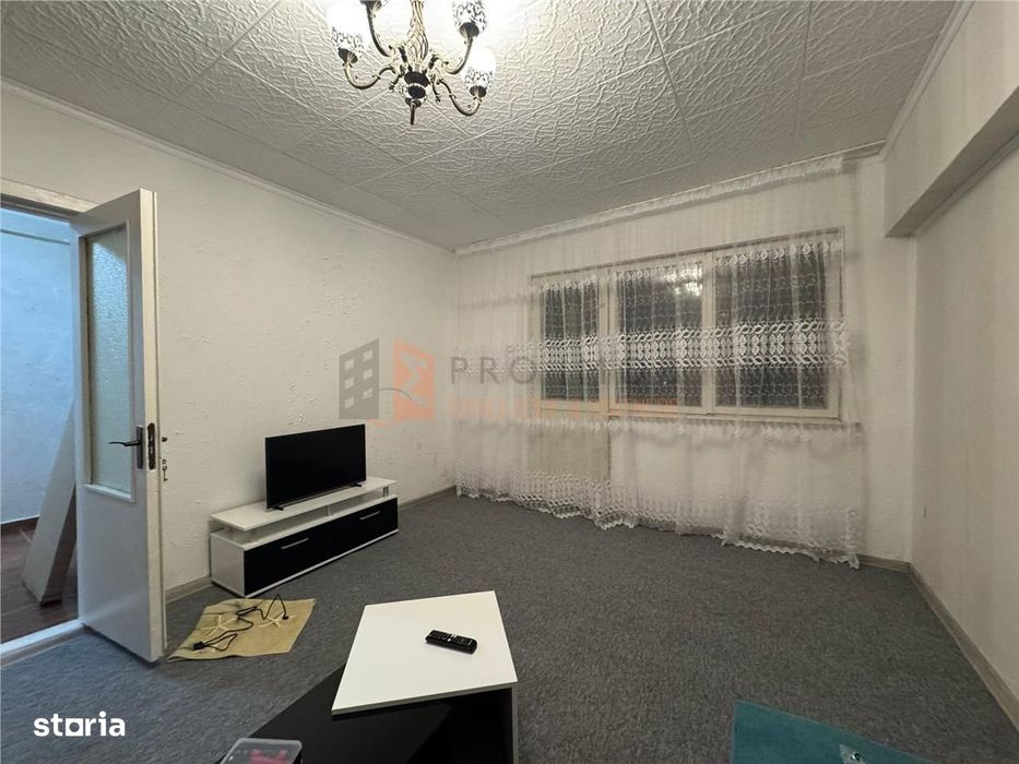 Apartament 4 camere cf 1 decomandat zona Micro 5