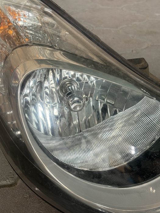 фара на Hyundai Elantra 2012г