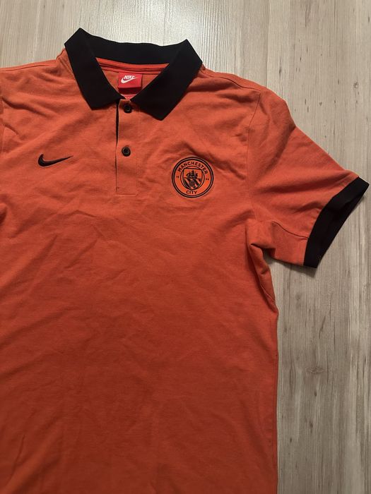 Тениска тип поло на Nike с емблема на Manchester City размер М