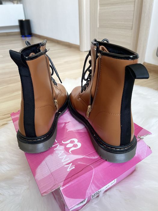 Ghete din imitație de piele Zapatos