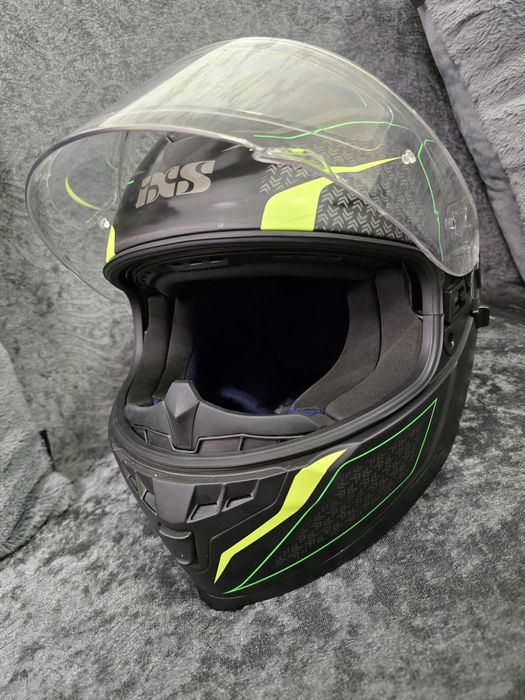 Каска за мотор размер М