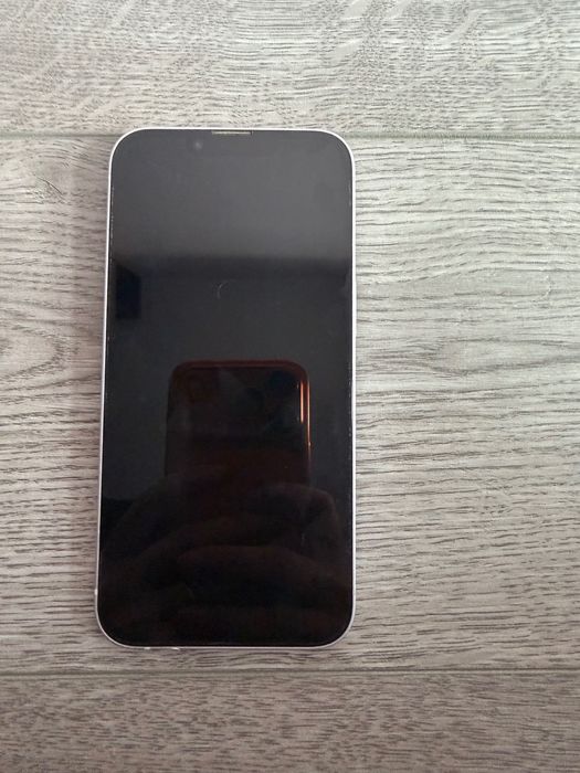 Продавам Iphone 14