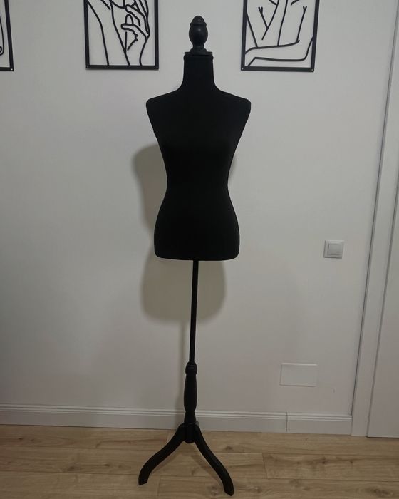 Inchirez manechine pentru evenimente!