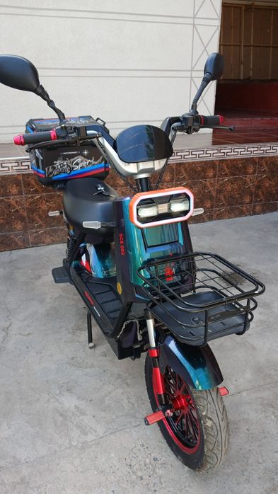 Bonvi sce 003 skuter