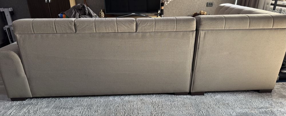 Диван угловой с отделениями для хранения