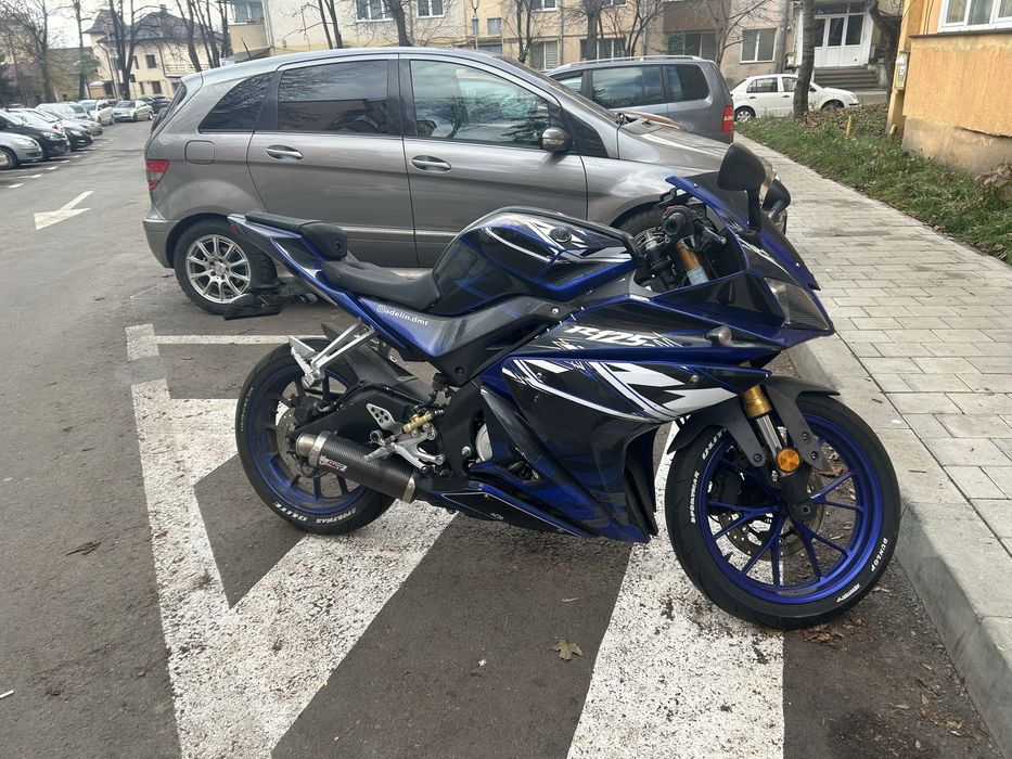 Yamaha YZF R-125