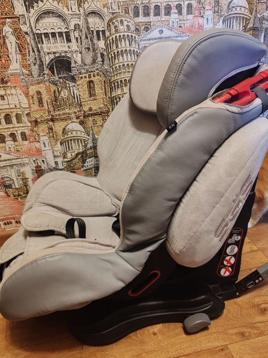 Продам детское кресло Capella