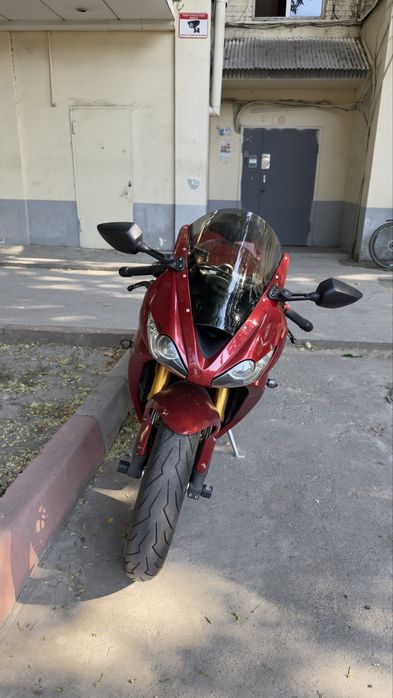 Triumph Daytona 675
