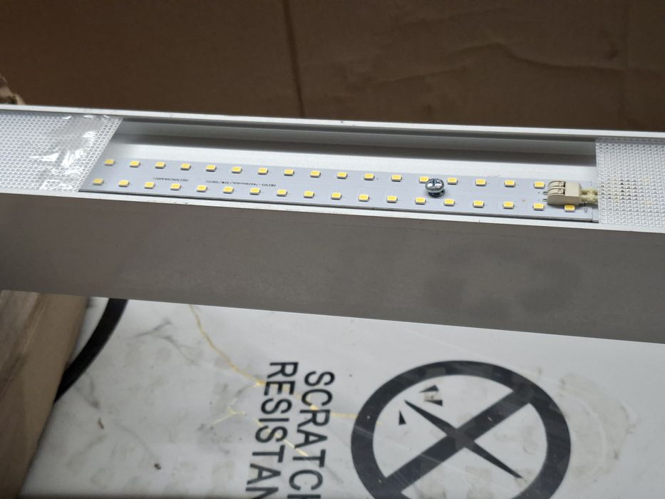 Светильник линейный