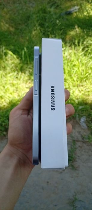 SAMSUNG A17 xotira 6/128
