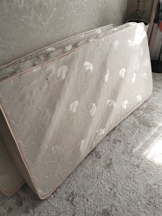 Продам матрас...