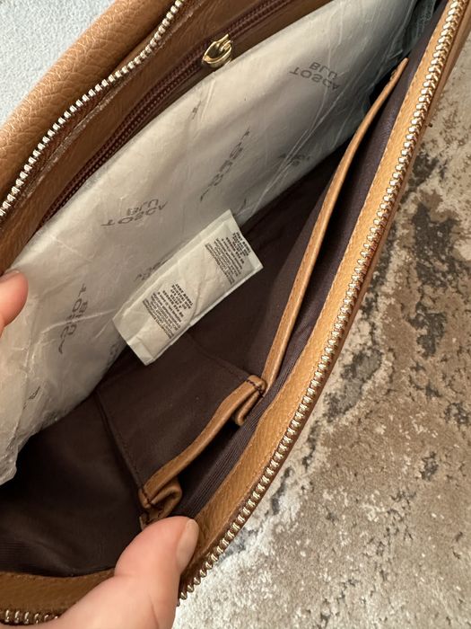 Оригинален клъч - чанта Tosca blu