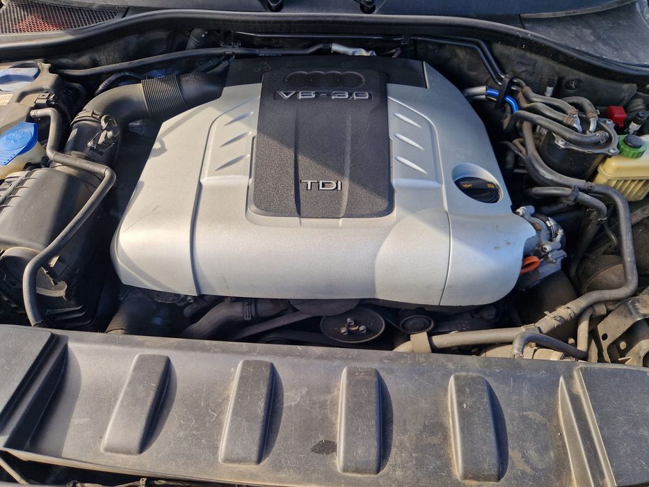 Dezmembrez audi q7 4l s-line 7 locuri motor 3.0 tdi bug bun cutie automata perne aer cardan grup diferențial jante r20 carlig remorcare bara piese