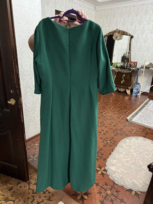 Вечерние платья.