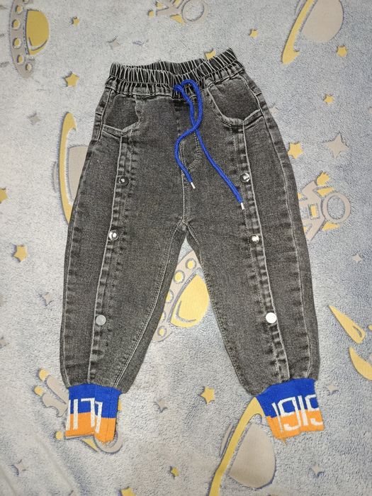 Детские джинсы и трико