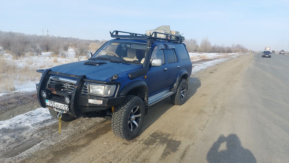 Продам джип Таета сюрф