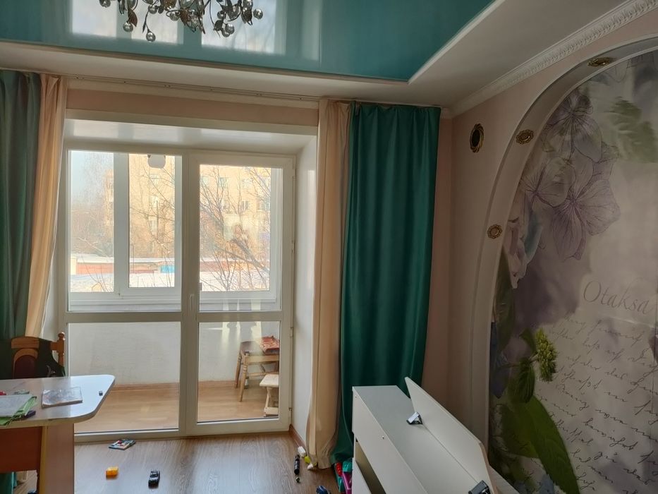 Пәтер сатамын. Продам квартиру центр города,