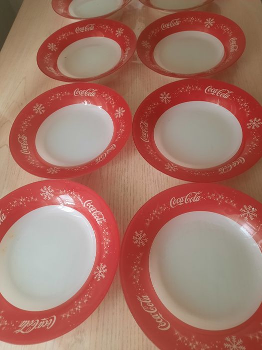 Тарелки Coca-Cola