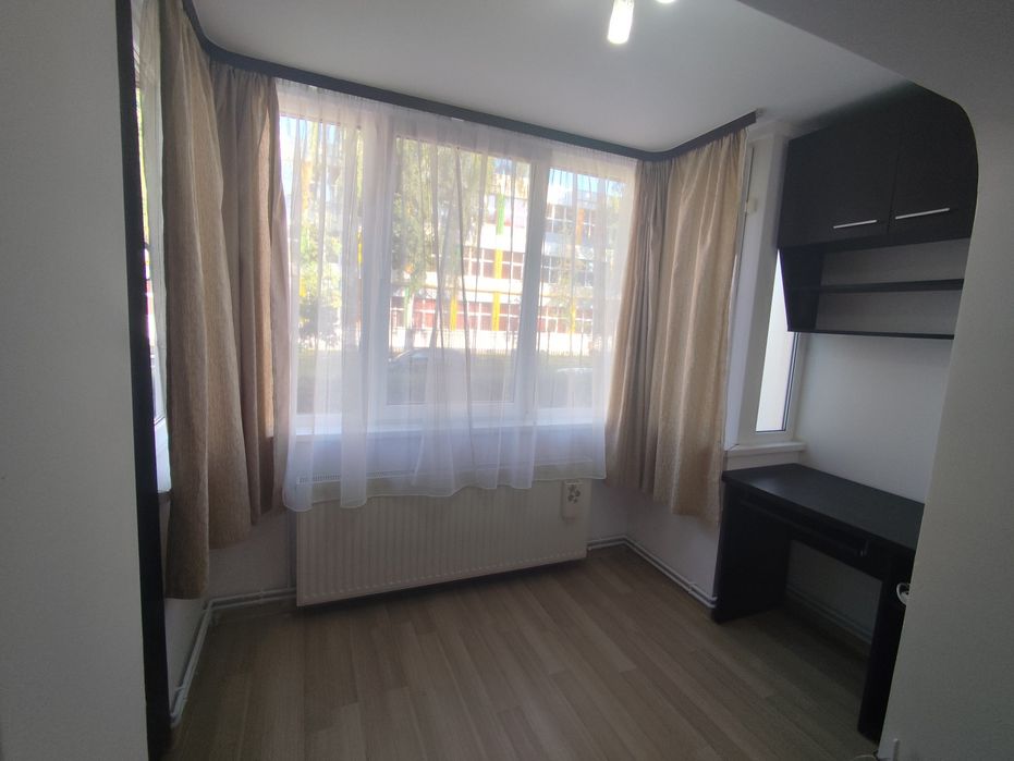 Apartament 3 camere, 2 bai, semidecomandat , cu grădină, Tractorul
16
1

Apartament 3 camere, 2 bai, semidecomandat , cu grădină, parcare, Tractorul