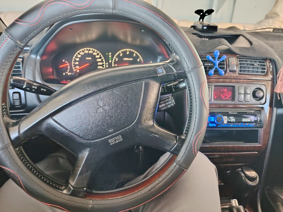 Продам машину на активном ходу