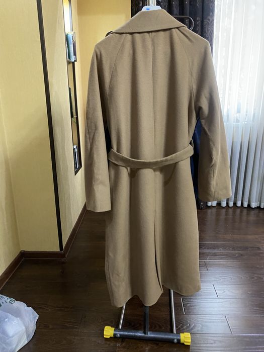 Шерстяное универсальное пальто Uniqlo