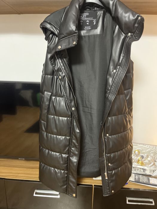 Vesta lungă si groasă pentru femei , nouă cu eticheta , marimea L ,