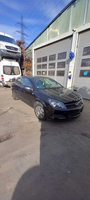 Opel ASTRA H  GTC Dezmembrez/Dezmembram