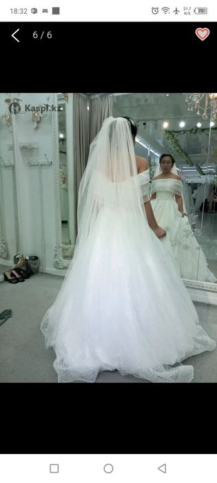 Свадебное платье
