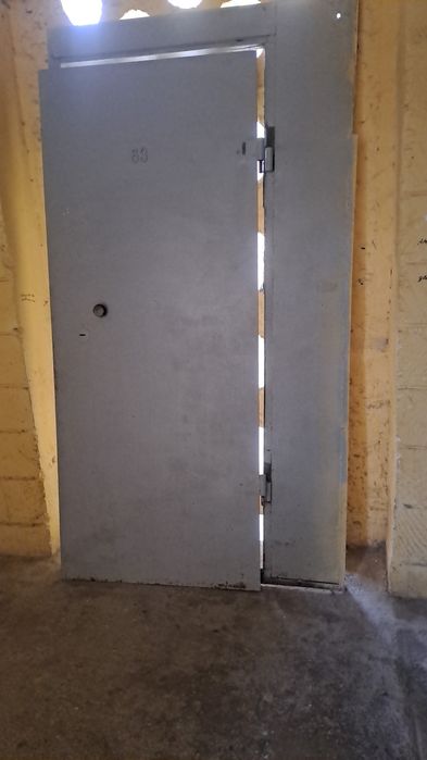 Железная дверь, детский гарнитур