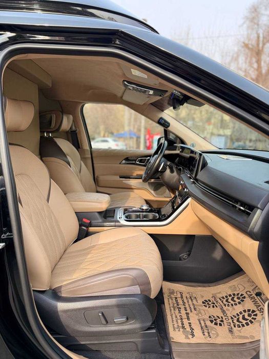 Sotuvda Kia Carnival Hi-limousine