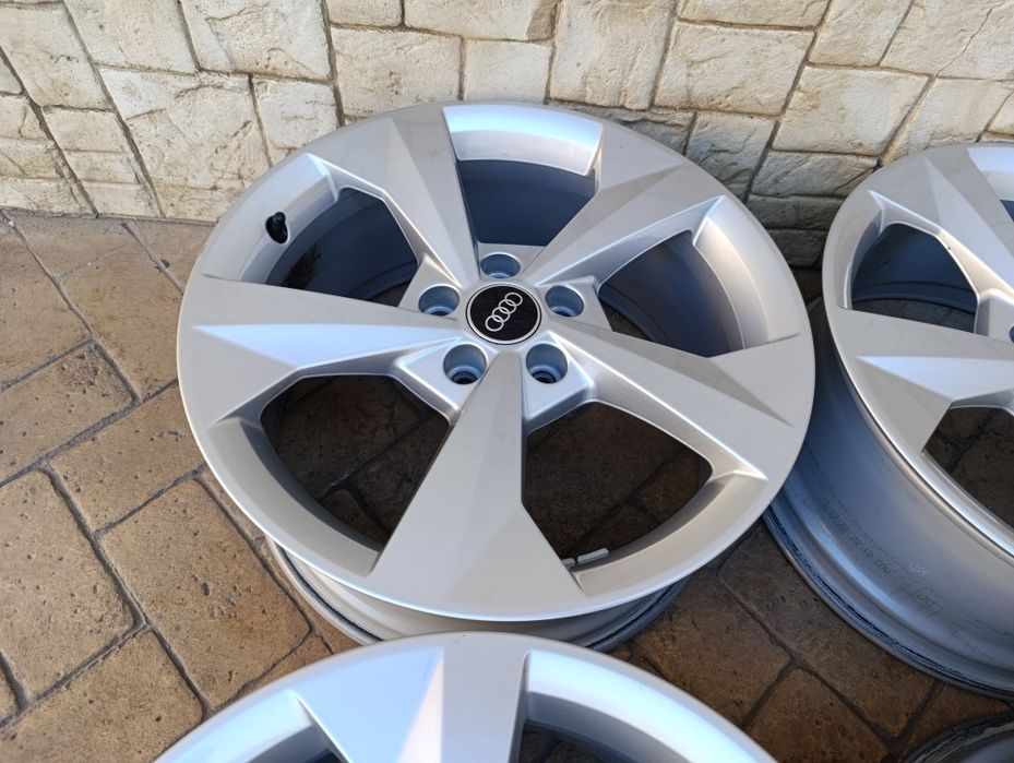 Оригинални джанти за Ауди 5х112 18 цола А3,Q3