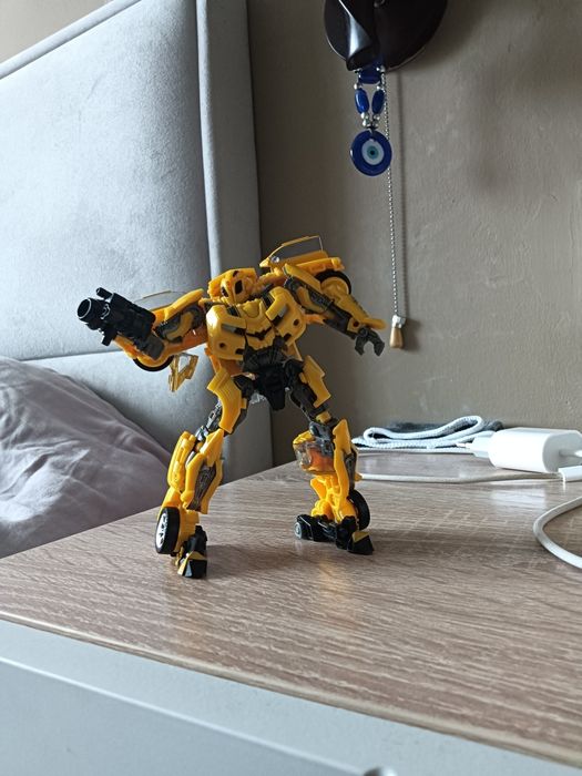 «Фигурки Transformers оригинал Takara Tomy/Hasbro, состояние хорошее,