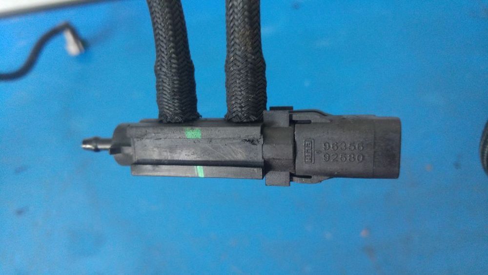 senzor temperatura si conducte vacuum 2.0 tdci ford focus 2 2008 fesc060102-h