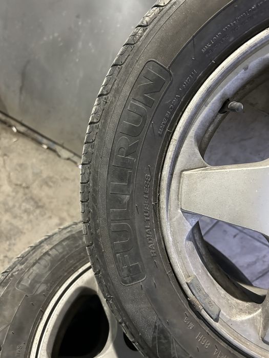 Автошины 185/65/R14 летние.