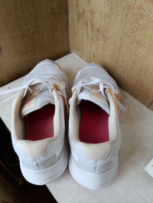 Найк за момиче 36 номер