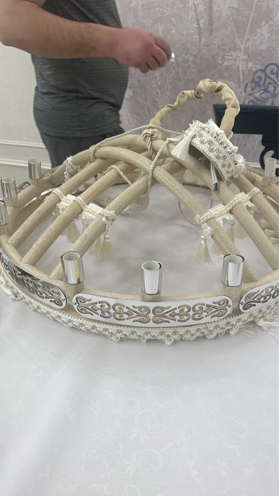 люстра в национальном стиле