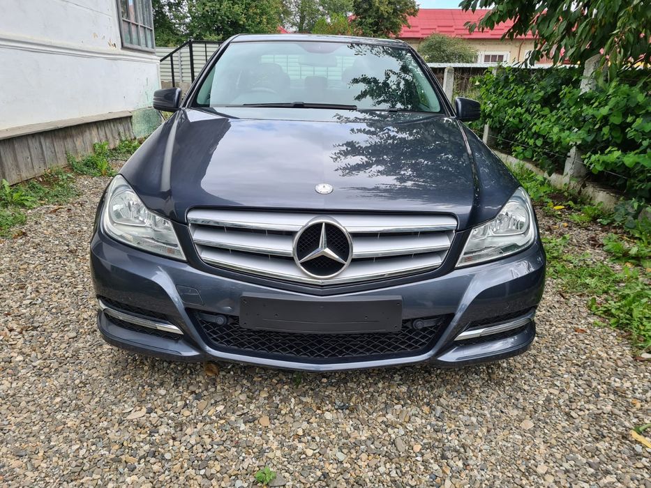 Dezmembrez piese Mercedes C class w204 S204 2.2 cdi facelift automat