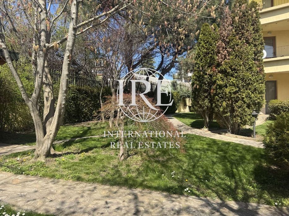 Дава се под наем Двустаен апартамент в Варна, Бриз - 75 кв.м за 448.8 € - Снимка #9