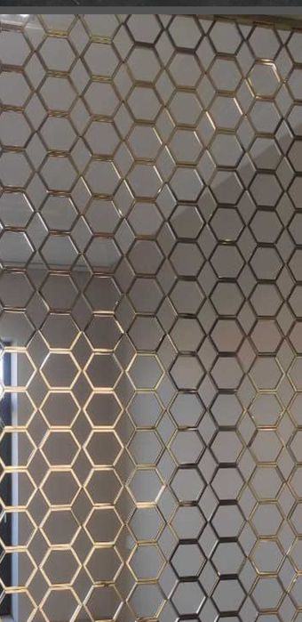 Декор интерера из нержавеющей стали на заказ обработка золотом