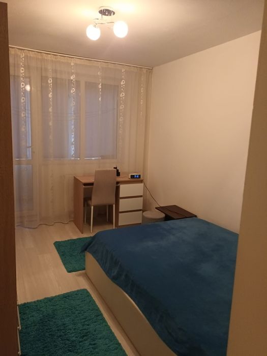 Inchiriez apartament 3 camere