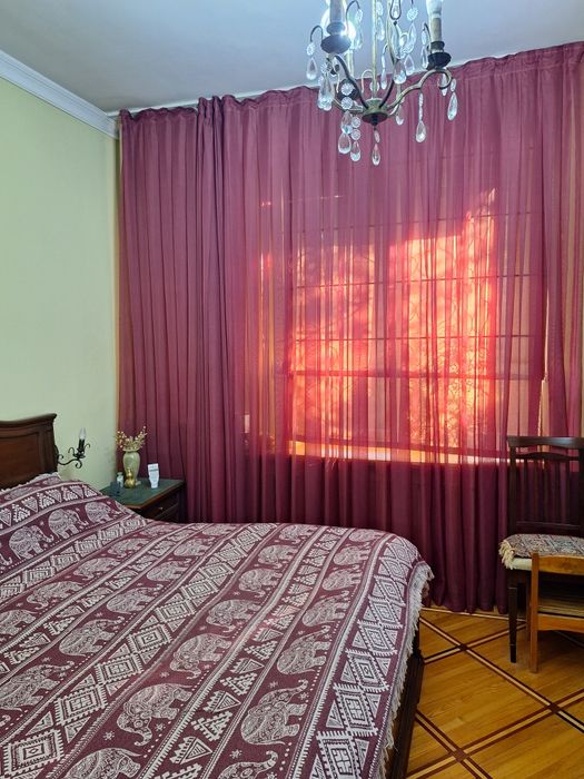 Занавеска из Турецкого капрона цвет яркий малиновый