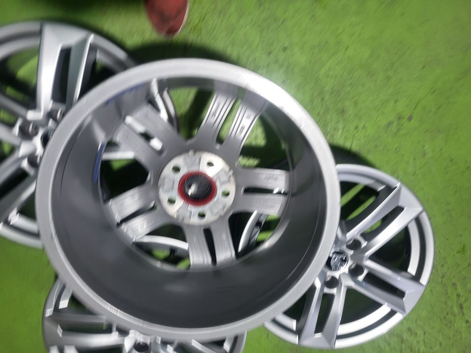 17 5x112 Skoda лети джанти 5х112 шкода