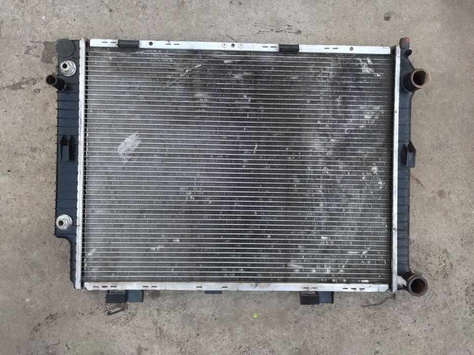 Радиатор охлаждения м104 w210