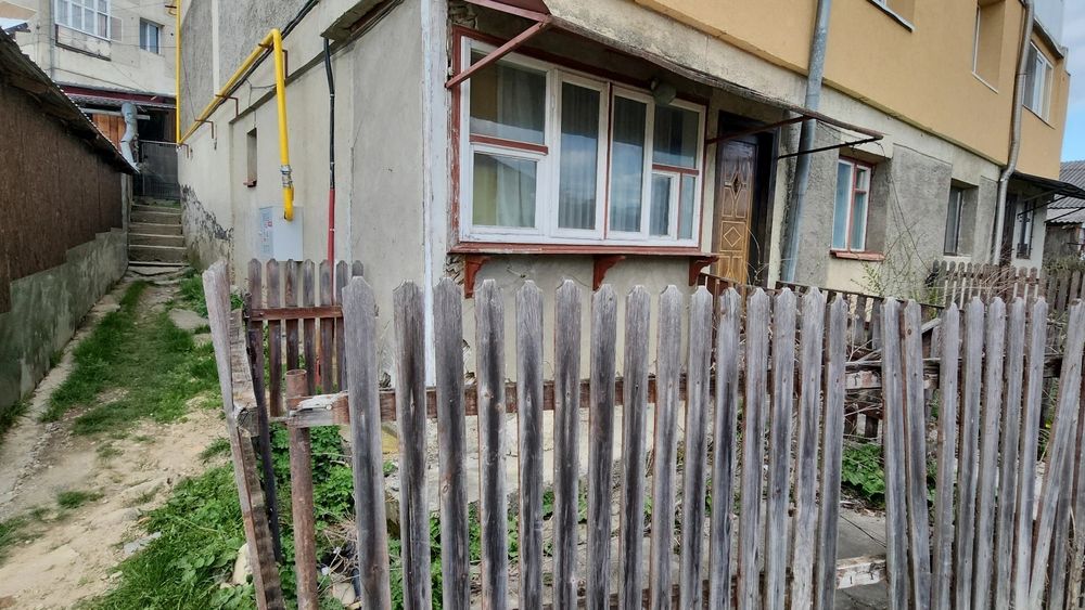 Apartament cu privire la munte