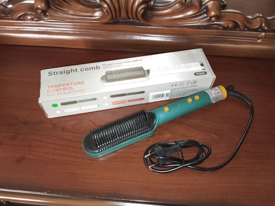 Hair straightener