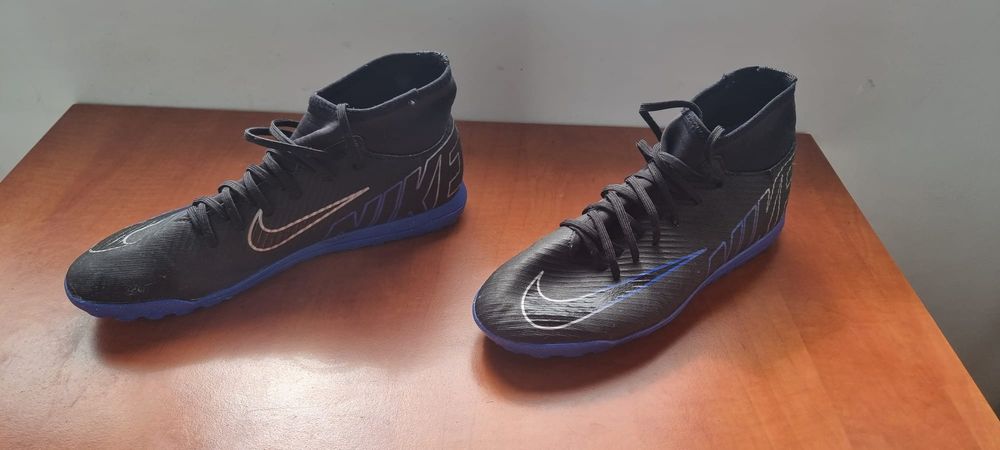 Nike Court Vison Nike Dunkhigh Nike fotbal Mercurial  Adidas