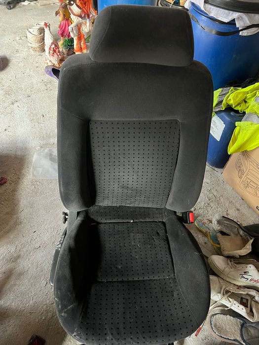 Чсти за pasat 4 c