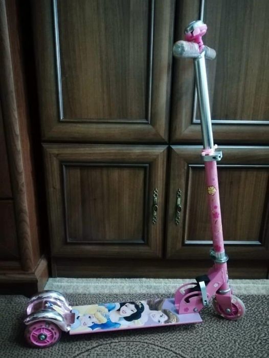 Самокат 3-х колесный